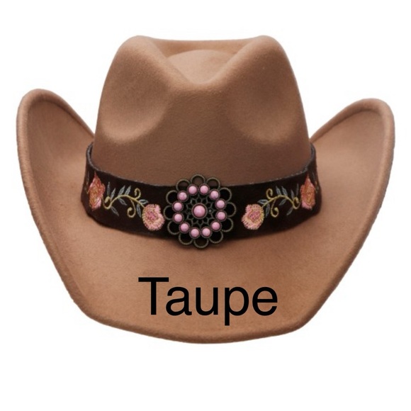 Western Concho Hat with Belt Trim